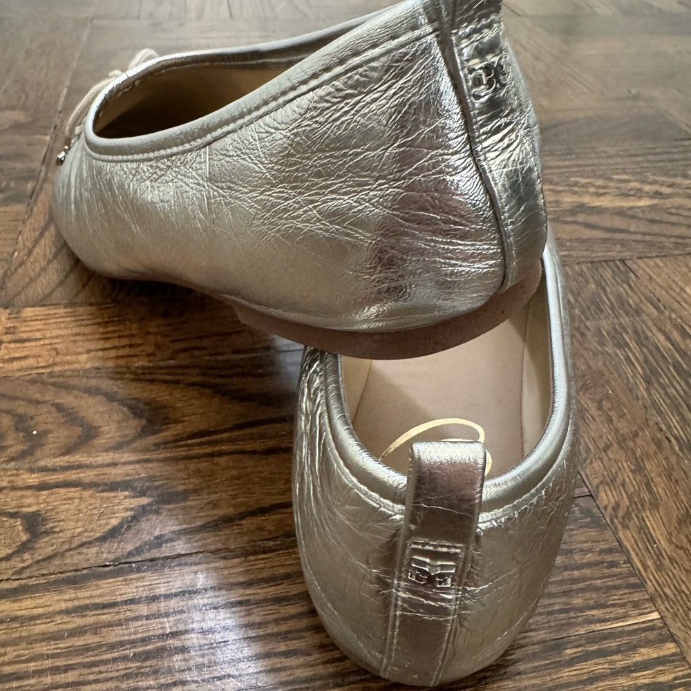 Silver Sam Edelman ballerinas! Size 9! - Picture 3 of 4